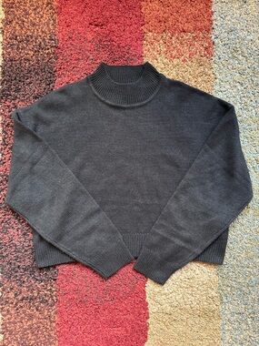 H&M Black Mock Neck Sweater – Size Small